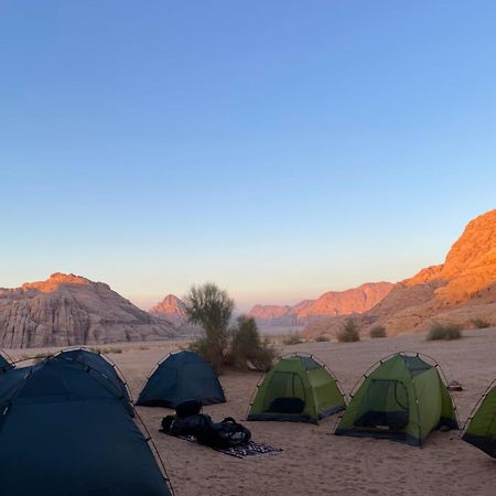 Desert Jewel Camp วาดิรัม ภายนอก รูปภาพ