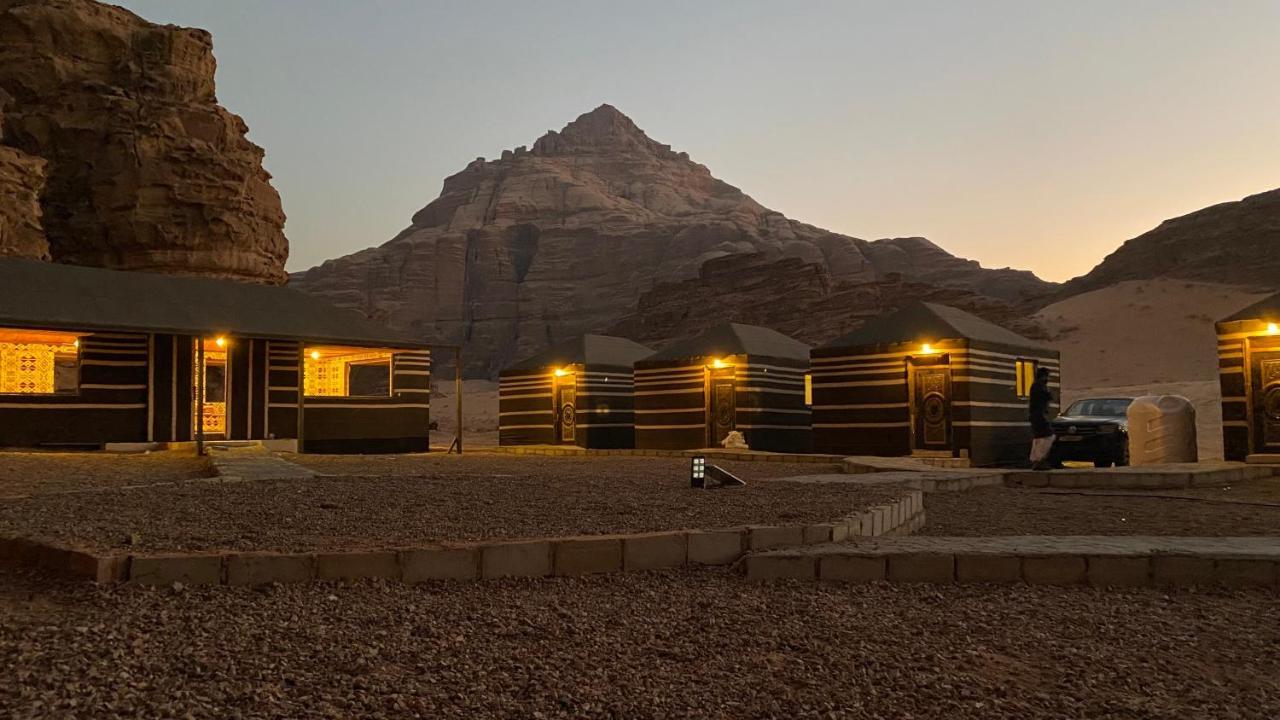 Desert Jewel Camp วาดิรัม ภายนอก รูปภาพ