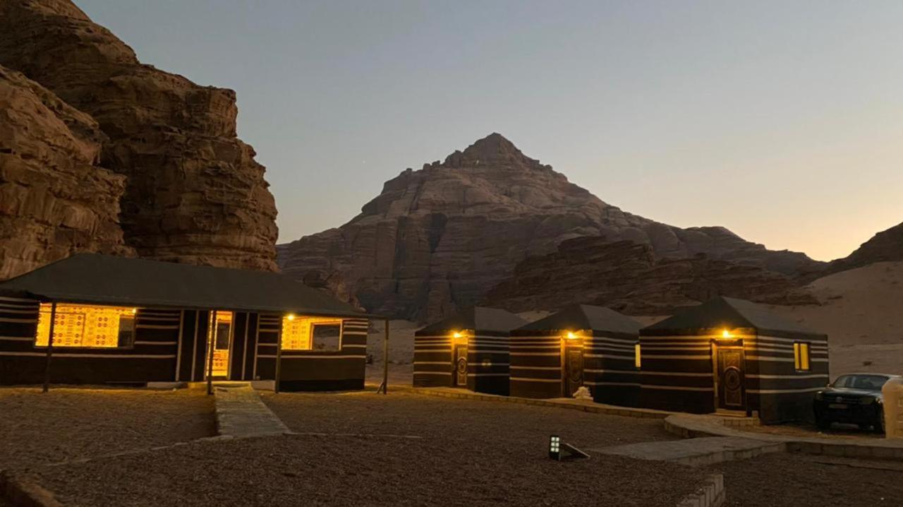 Desert Jewel Camp วาดิรัม ภายนอก รูปภาพ