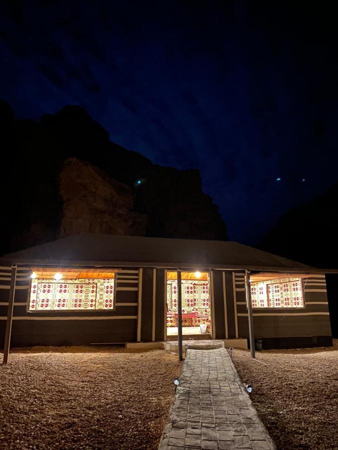 Desert Jewel Camp วาดิรัม ภายนอก รูปภาพ
