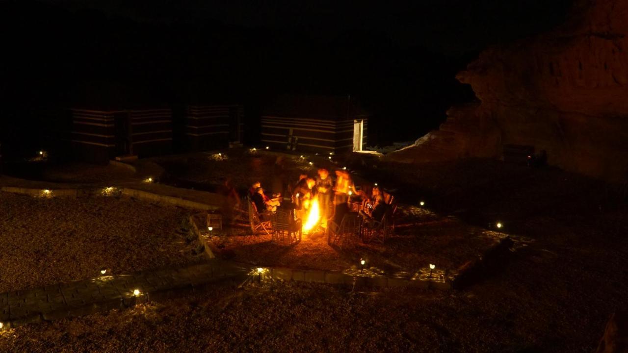 Desert Jewel Camp วาดิรัม ภายนอก รูปภาพ